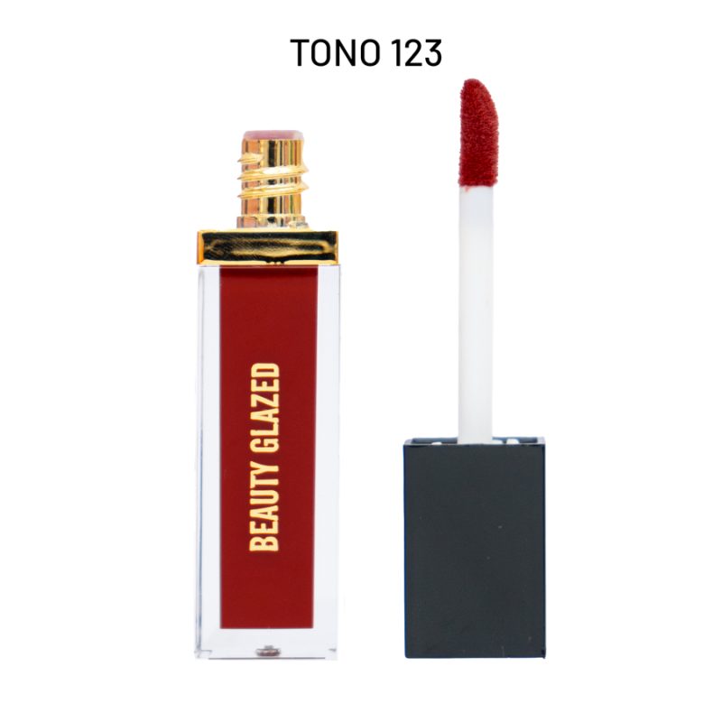 Labial Mini Matte Beauty Glazed Red B31 – Color Intenso en un Formato Compacto 💄✨